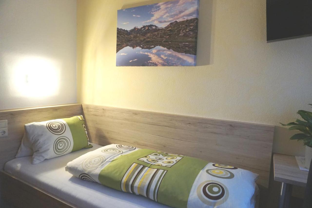 Pension Klampferer Neustift im Stubaital Exterior foto